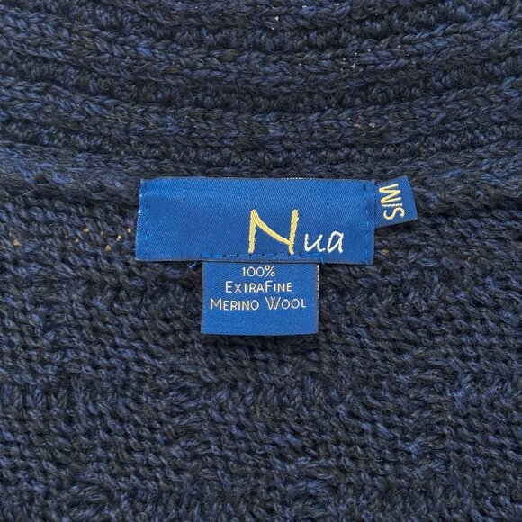 Nua Aran Crafts Dark Blue Merino Wool Cable Knit Poncho Size S/M - Picture 10 of 16